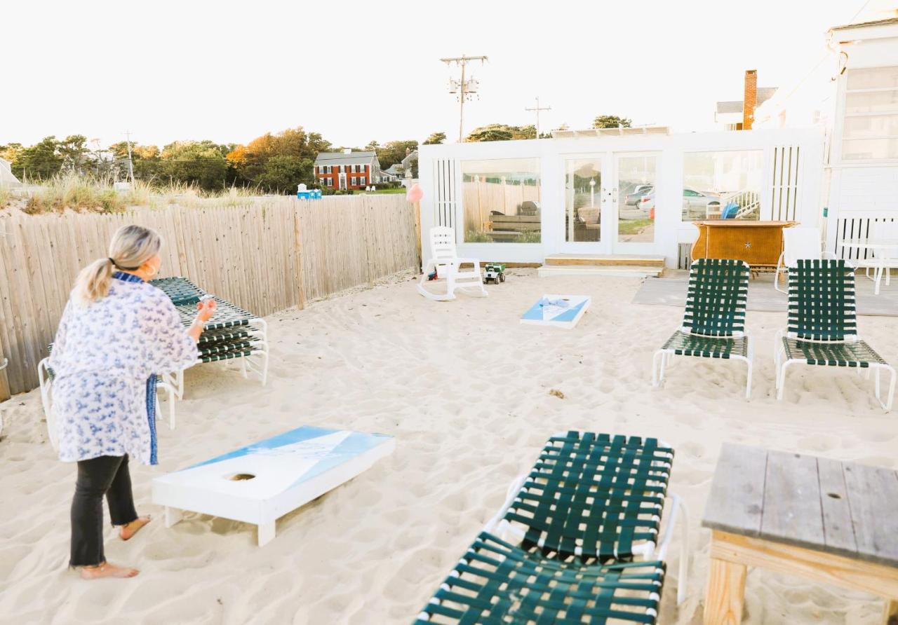 By The Sea Guests Bed & Breakfast And Suites Dennisport Esterno foto