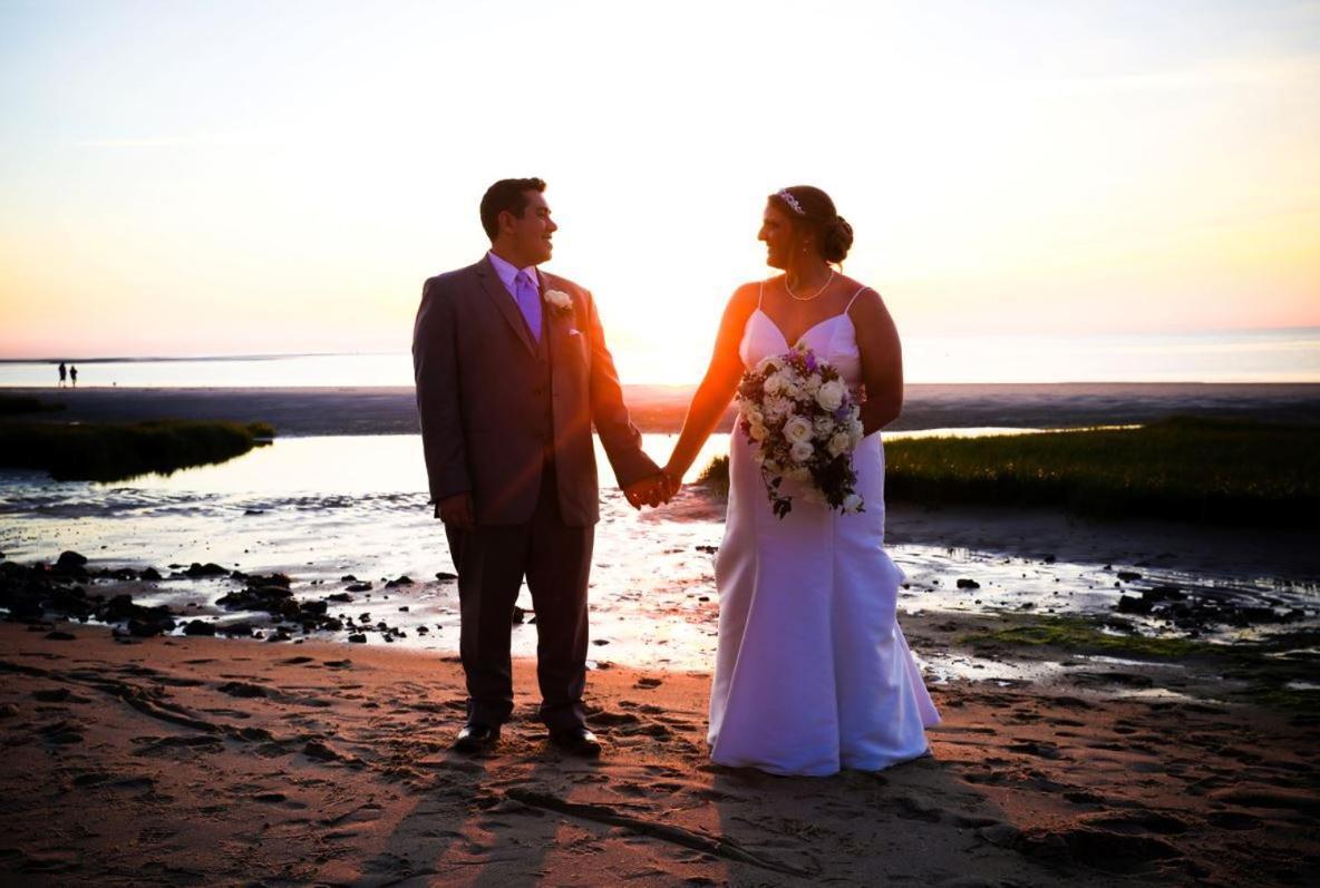 By The Sea Guests Bed & Breakfast And Suites Dennisport Esterno foto