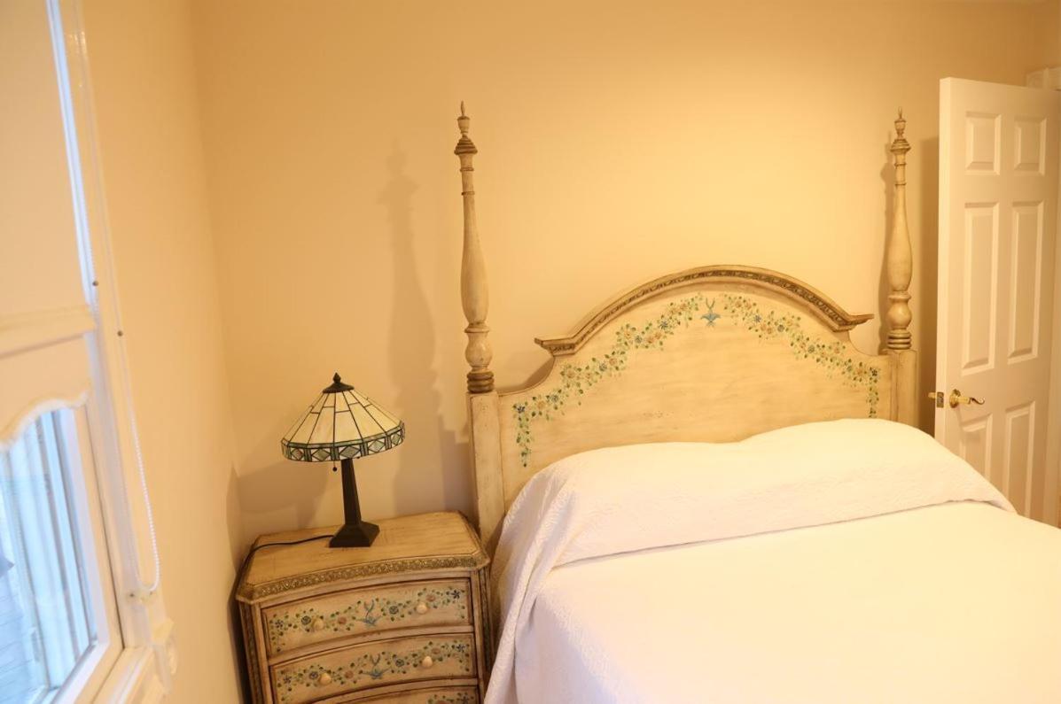 By The Sea Guests Bed & Breakfast And Suites Dennisport Camera foto