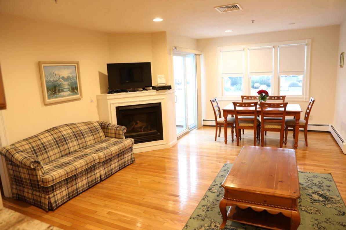 By The Sea Guests Bed & Breakfast And Suites Dennisport Camera foto